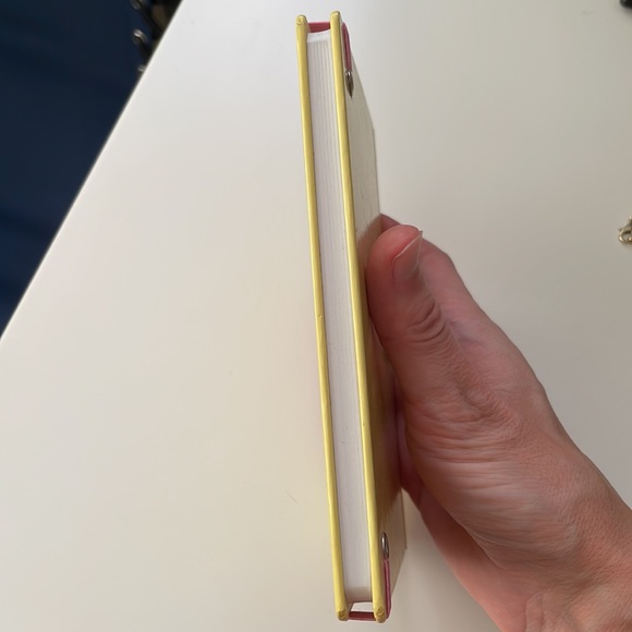 Small journal - she decided to start living the life she’d imagined - Picture 4 of 13